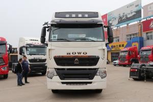 中國(guó)重汽 HOWO T7H重卡 440馬力 6X4 LNG 國(guó)六 牽引車(chē)(帶液緩)(ZZ4257V384HF1LB)