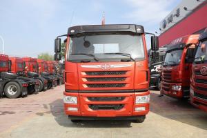 青島解放 悍VH 重卡 461馬力 6X4 國(guó)六 牽引車(CA4250P2K8T1NE6A80)