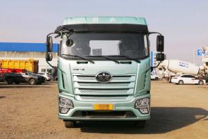 青島解放 JK6中卡 290馬力 4X2 9.75米 國六 廂式載貨車(CA5181XXYP28K2L8E6A80)