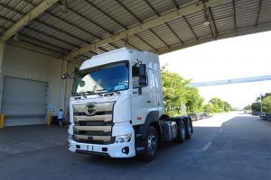 廣汽日野 700至臻大馬力 480馬力 6×4 國六 牽引車（YC4250SSZZK6）
