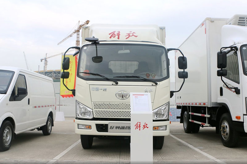 一汽解放輕卡 J6F 4.5T 4×2單排純電動廂式輕卡(CA5040XXYP40LBEVA83)82.43kWh 