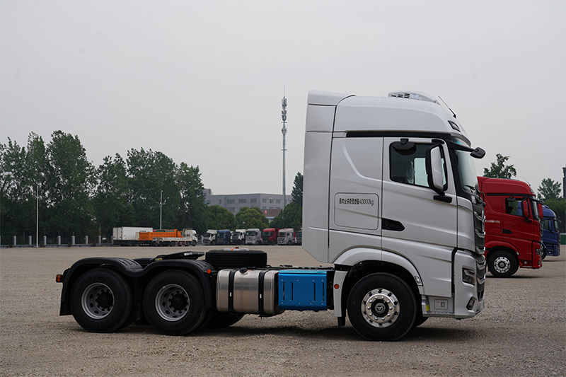 北汽重卡 追夢(mèng) 470馬力 6×4 國(guó)六 牽引車 普貨版（BJ4250D6CP-02）
