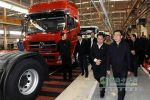 賀國(guó)強(qiáng)視察東風(fēng)商用車總裝廠
