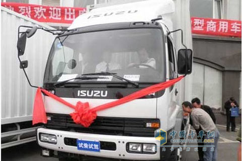 五十鈴 慶鈴 慶鈴輕卡 慶鈴中卡 商用車