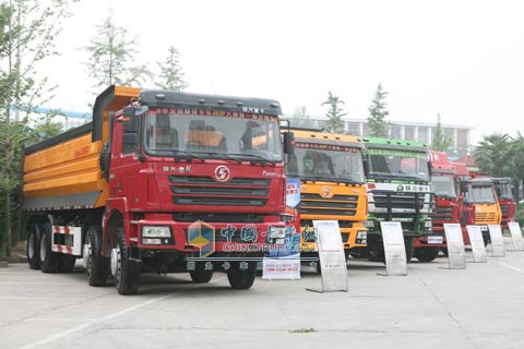 陜汽召開2010經(jīng)銷商年中營(yíng)銷峰會(huì)
