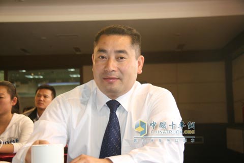 上汽依維柯紅巖商用車有限公司北京銷售服務(wù)中心區(qū)域支持主管姚金煒