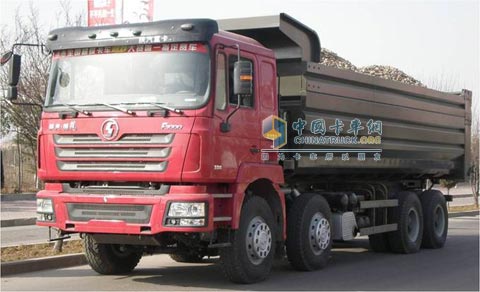 陜汽新款輕量化德龍F(tuán)3000 8×4公路自卸車