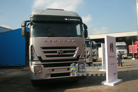 現(xiàn)場展車